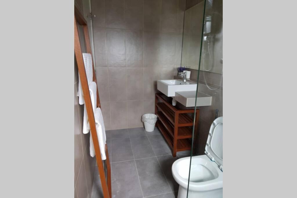 Timurbay Studio Apartment Facing Beautiful Beach Kuantan Dış mekan fotoğraf